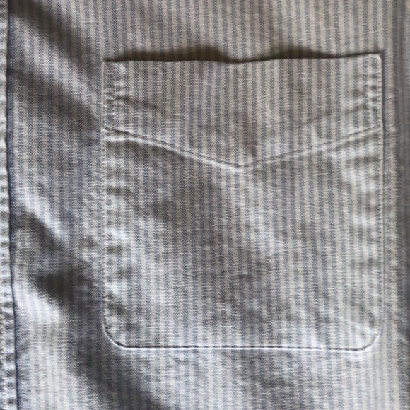 J. Crew Flex Oxford. Large Tall. - Picture 2 of 4